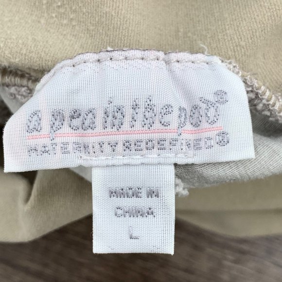 A Pea in the Pod Size Large Maternity Cropped Cargo Camouflage Casual Pants - Picture 8 of 9